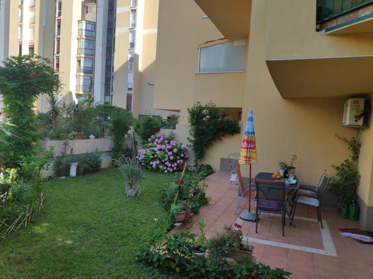 Spacious Apartment With Big Garden Near Beach Сплит Екстериор снимка