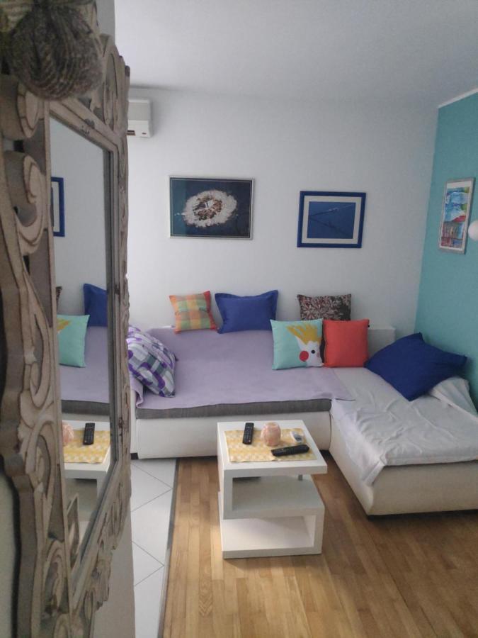 Spacious Apartment With Big Garden Near Beach Сплит Екстериор снимка
