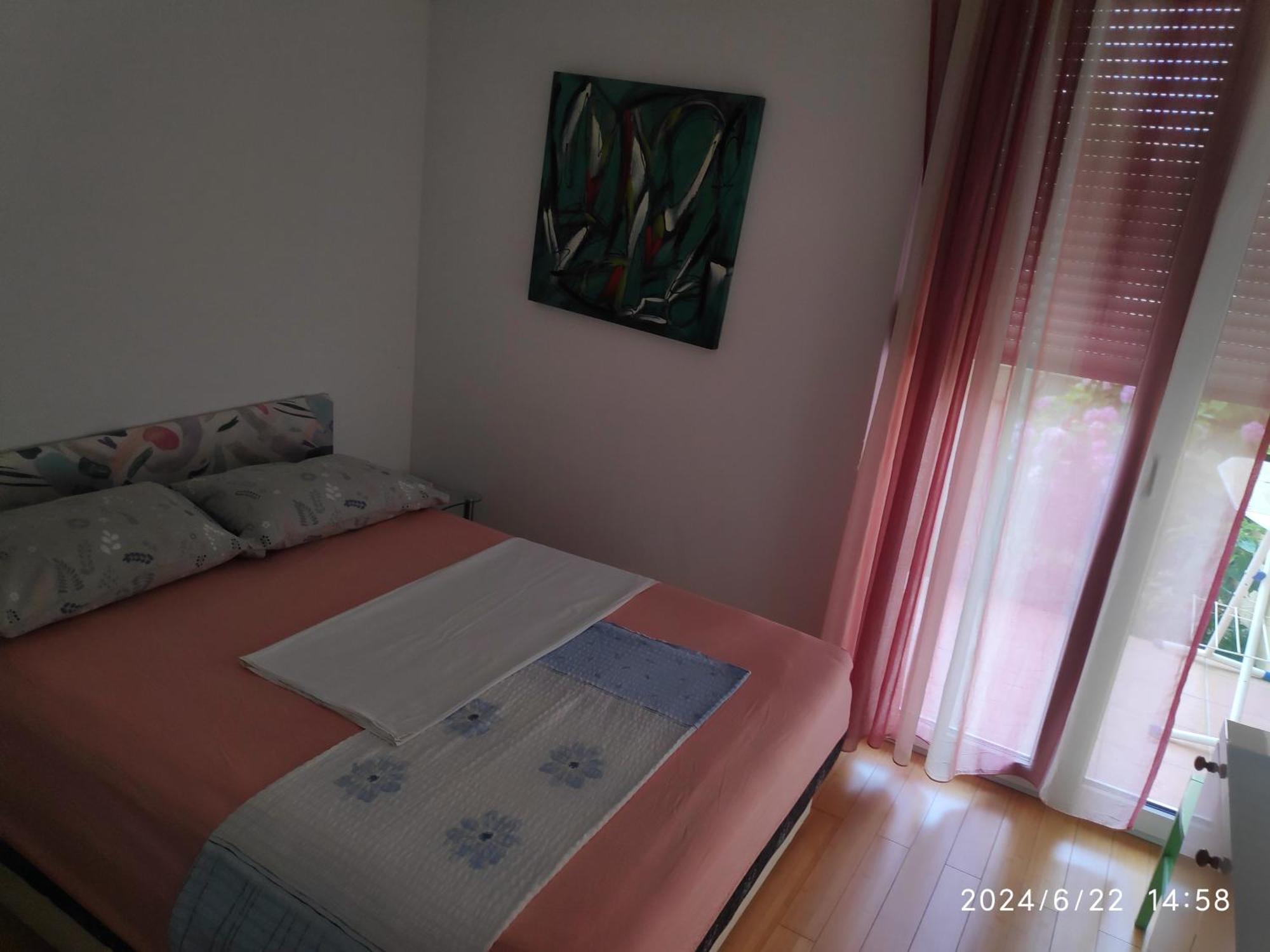 Spacious Apartment With Big Garden Near Beach Сплит Екстериор снимка